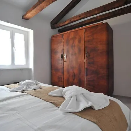 Villa Authentic Istrian Town House - Completely New *